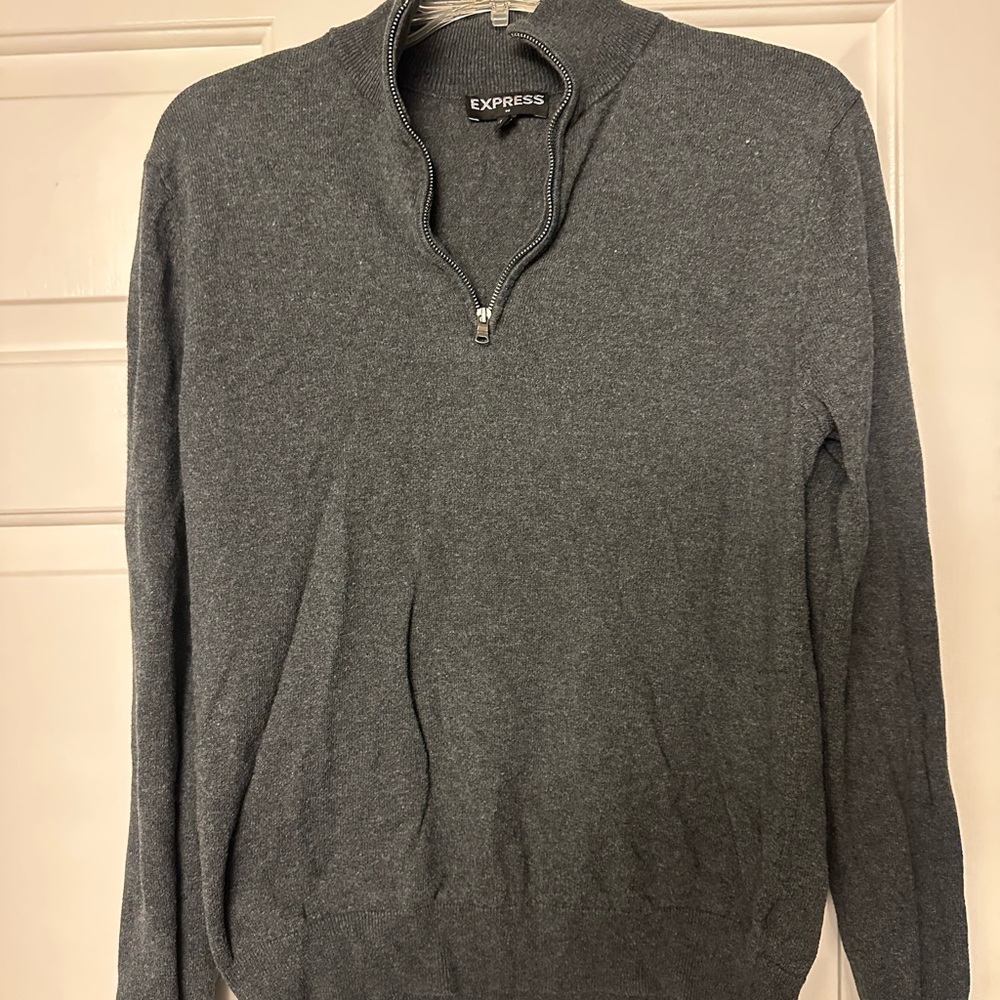 Express Men's Charcoal Gray Quarter-Zip Thin Sweater